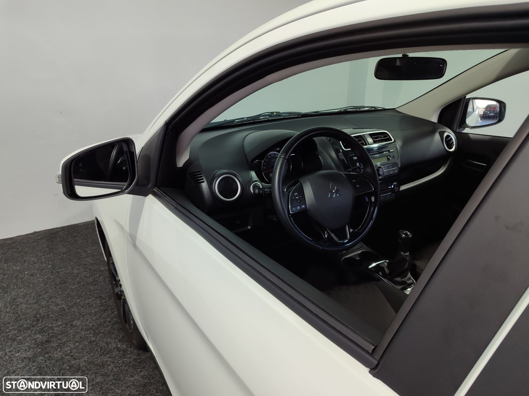 Mitsubishi Space Star 1.2 Intense - 11