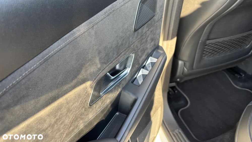 DS Automobiles DS 7 Crossback 1.6 PureTech GPF Performance Line + - 14