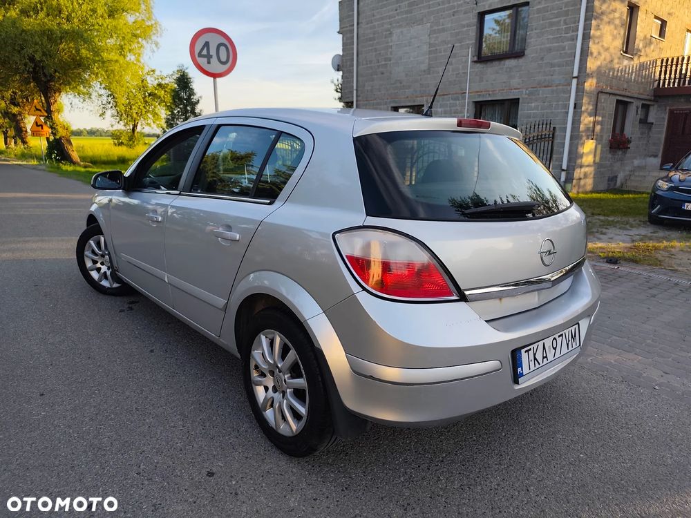 Opel Astra 1.7 CDTI Elegance - 3