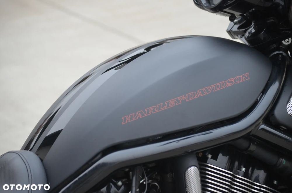 Harley-Davidson V-Rod Night Rod - 7