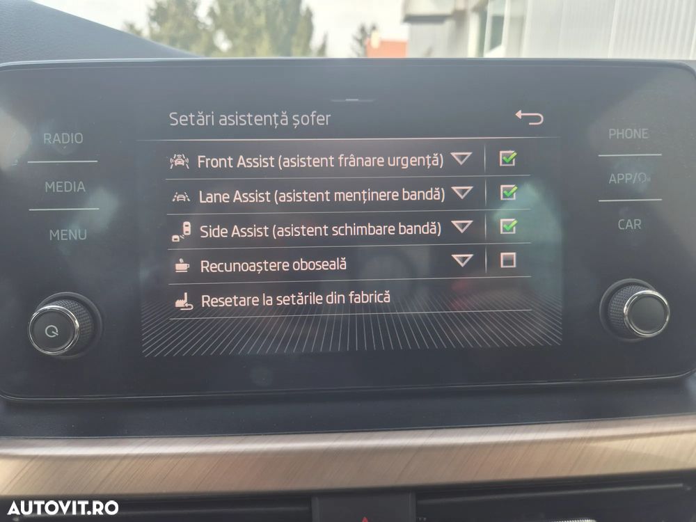 Skoda Kamiq 1.5 TSI DSG Style - 27