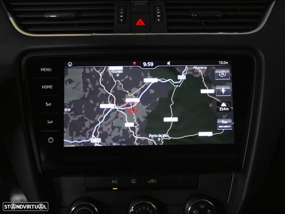 Skoda Octavia Break 2.0 TDI Ambition DSG - 24