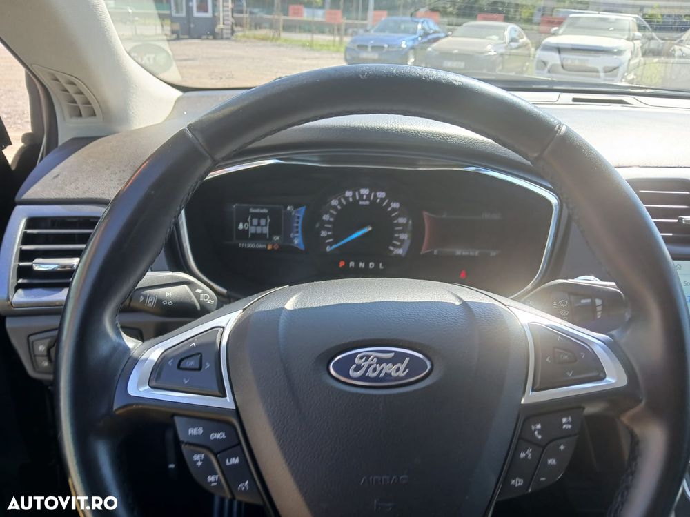 Ford Mondeo - 10