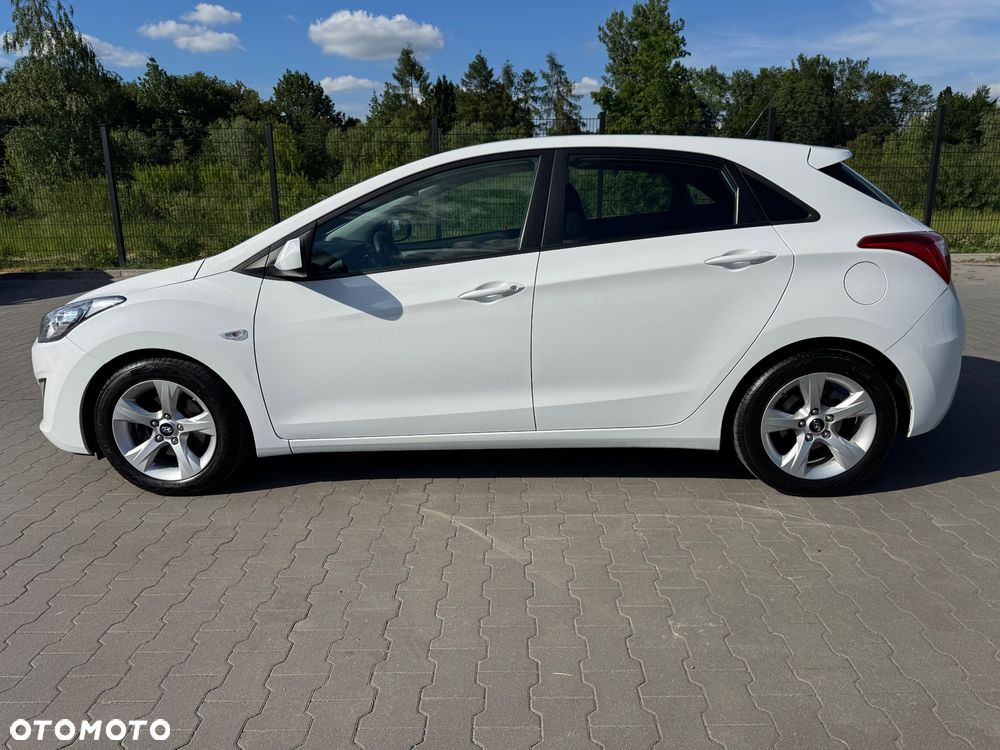 Hyundai i30 1.4 Trend - 38