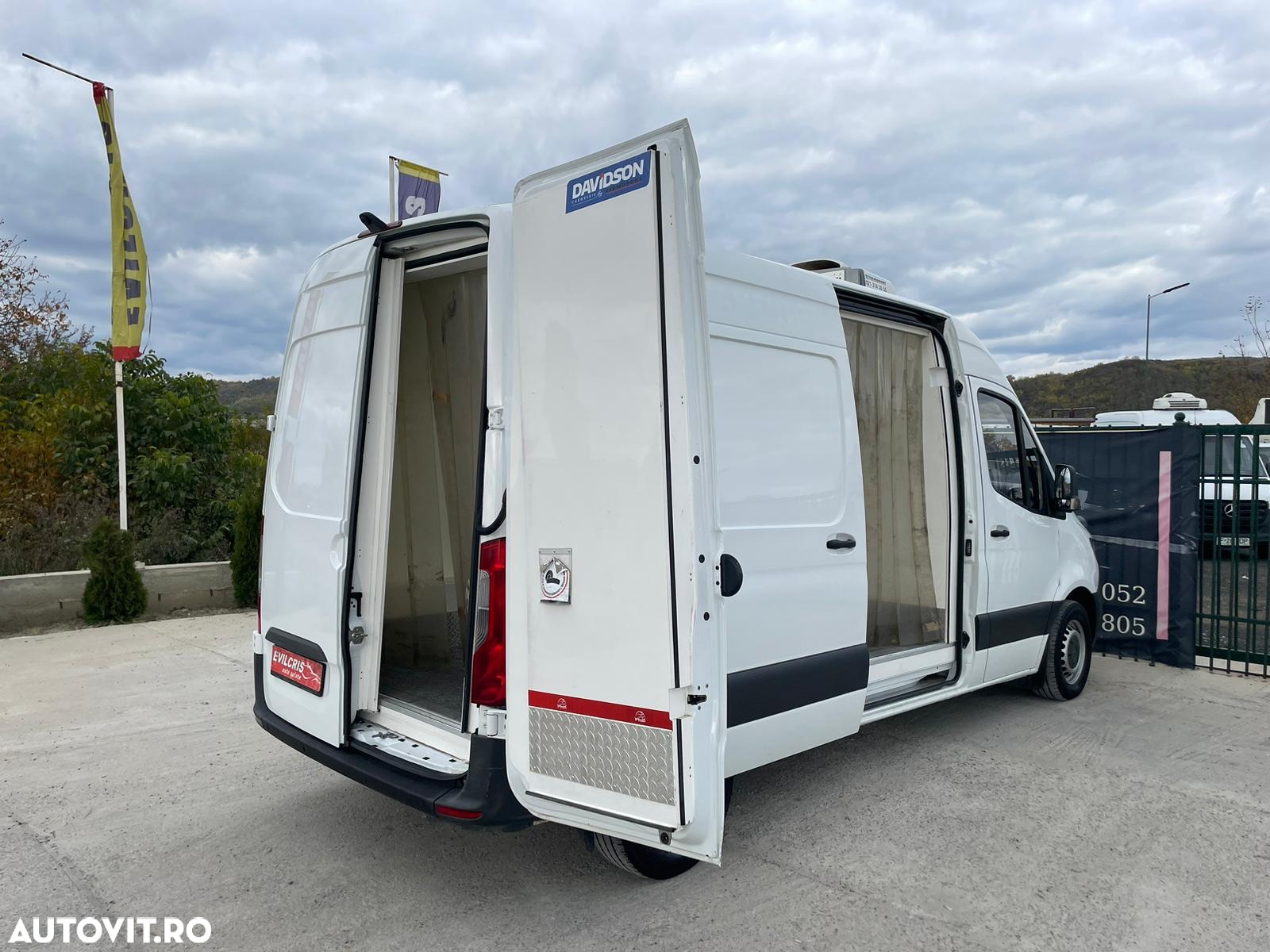 Mercedes-Benz Sprinter FRIGORIFIC THERMO KING - 12