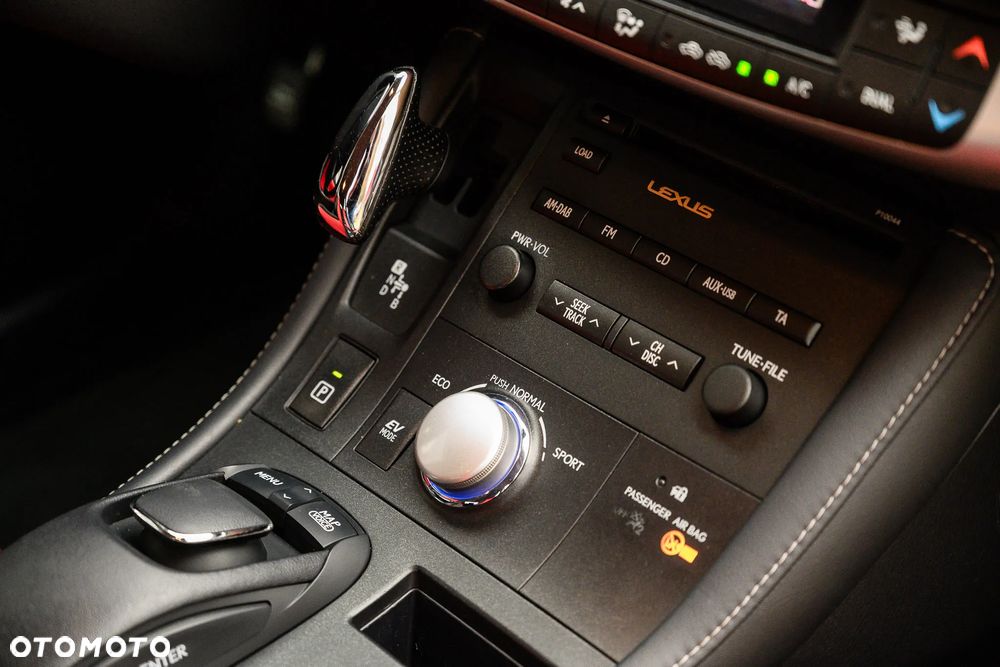 Lexus CT Executive Line - 17