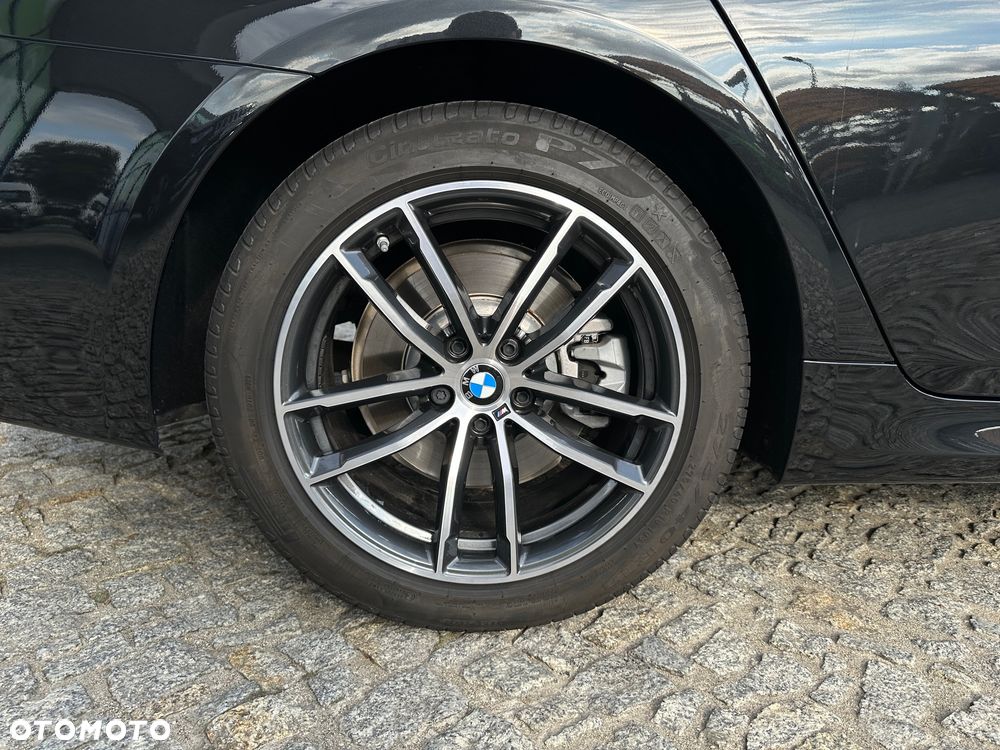 BMW Seria 5 - 33