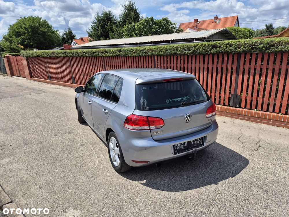 Volkswagen Golf 1.2 TSI Team - 14