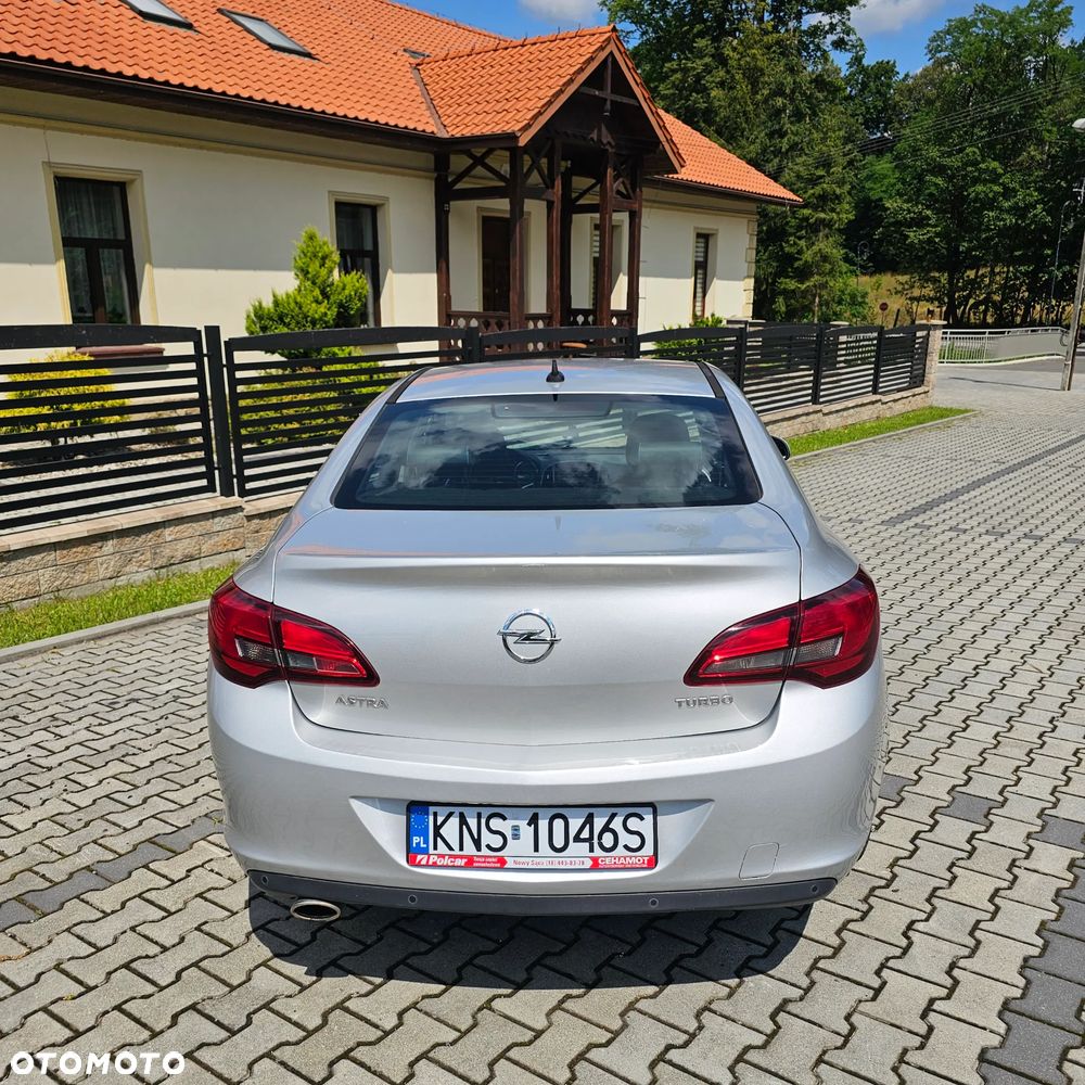 Opel Astra 1.4 T Cosmo - 6