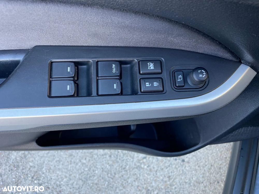 Suzuki Vitara 1.6 DDIS (4x2) Comfort+ - 17