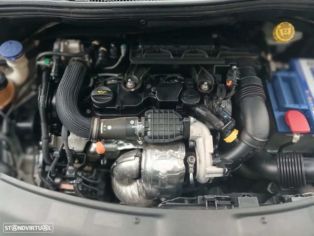 Peugeot 208 1.4 HDi Active - 6