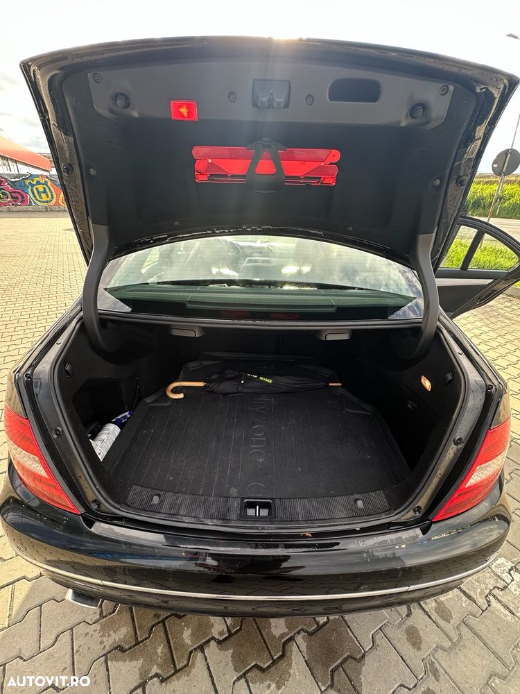 Mercedes-Benz C 250 d 4MATIC Aut. - 12