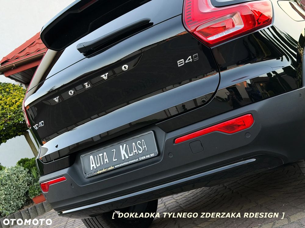 Volvo XC 40 B4 B AWD DKG Plus Dark - 30