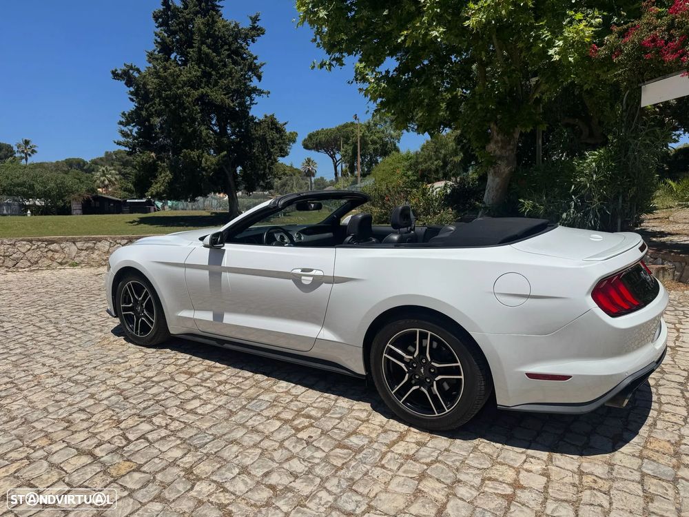 Ford Mustang 2.3i EcoBoost Aut. - 3