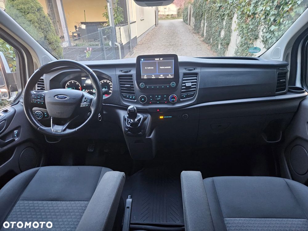 Ford Transit Custom L2H1 2.0TDCI - 24