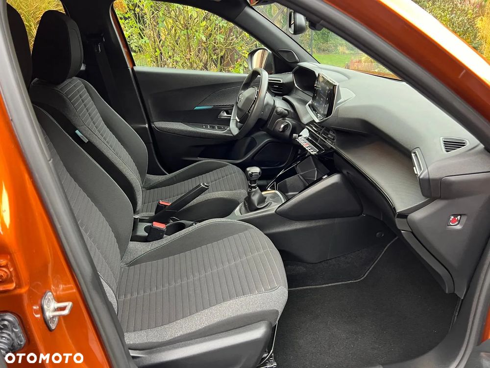 Peugeot 2008 PureTech 100 Style - 21