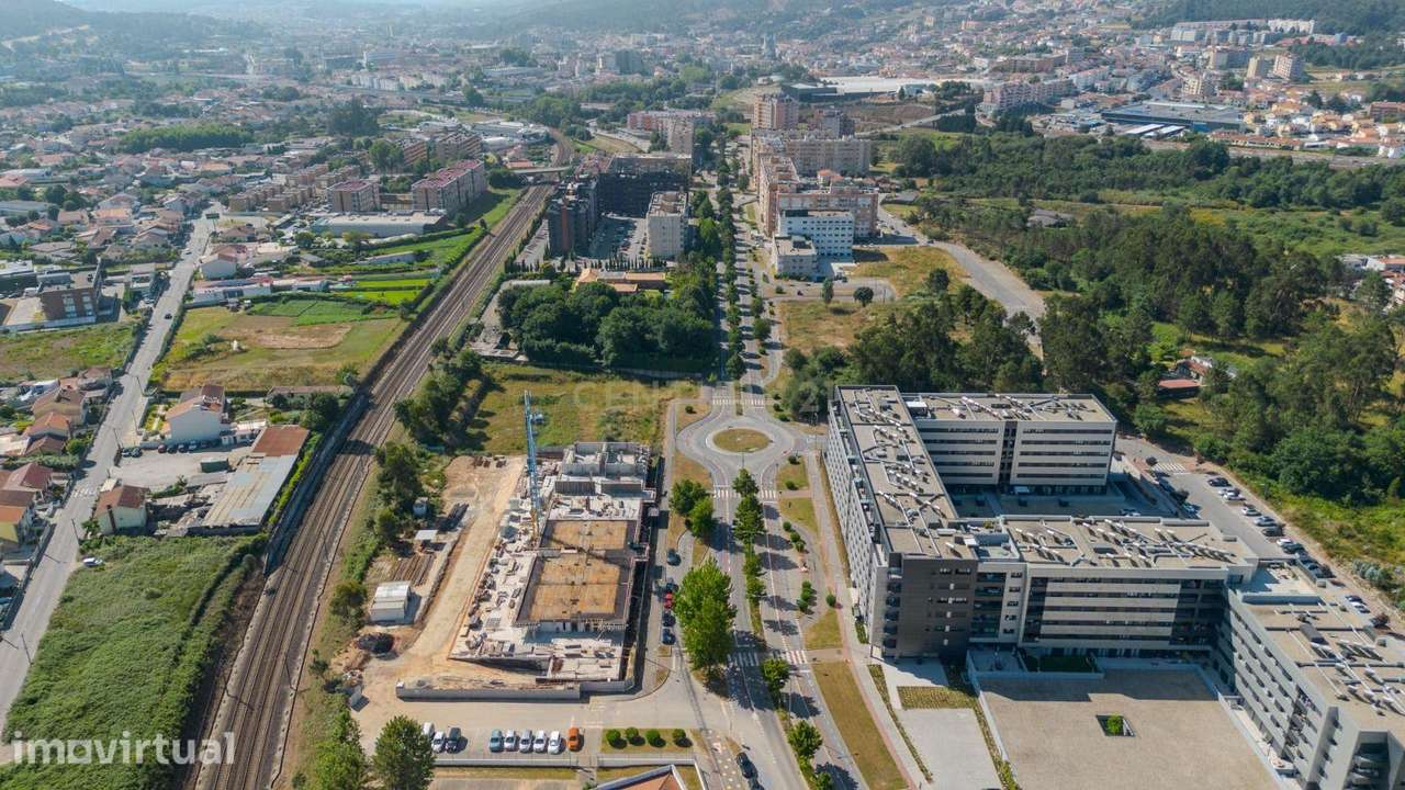 Brisa D´Avenida Residences | T3 NOVO | Terraço | 2 lugares de parqueam - Grande imagem: 3/30