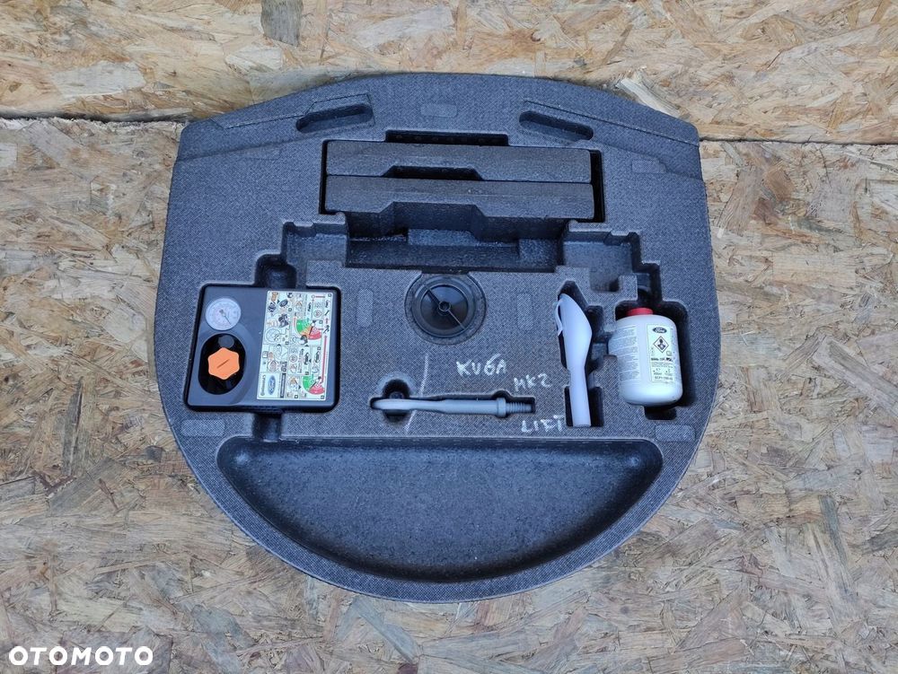 ZESTAW NAPRAWCZY DO BAGAŻNIKA FORD KUGA MK2 LIFT - 1