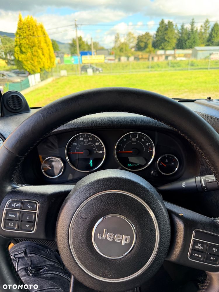 Jeep Wrangler 3.6 X - 16