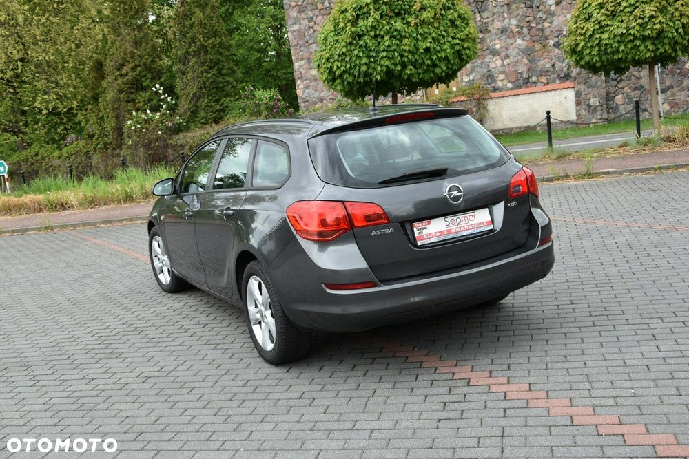 Opel Astra - 20