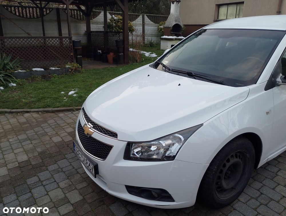 Chevrolet Cruze - 5