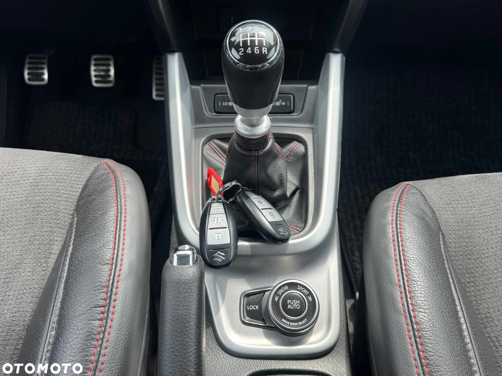Suzuki Vitara 1.4 Boosterjet Premium 4WD - 21