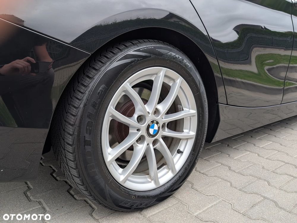 BMW Seria 1 116i - 30