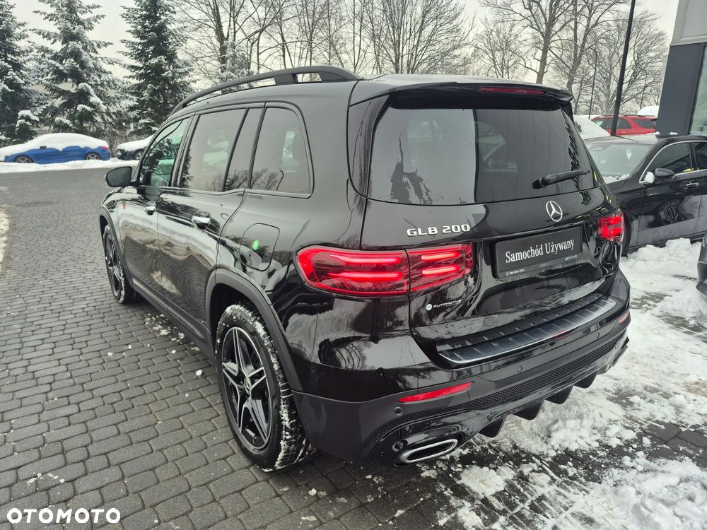 Mercedes-Benz GLB 200 AMG Line 7G-DCT - 10