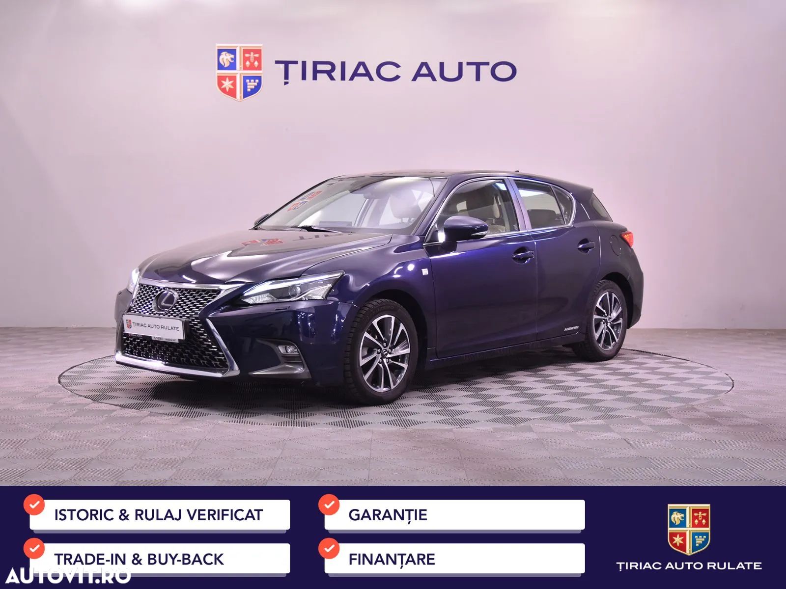 Lexus CT 200h - 1