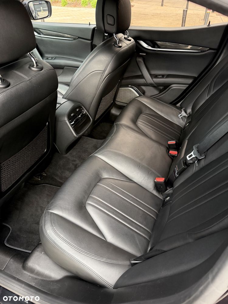 Maserati Ghibli S Q4 - 12