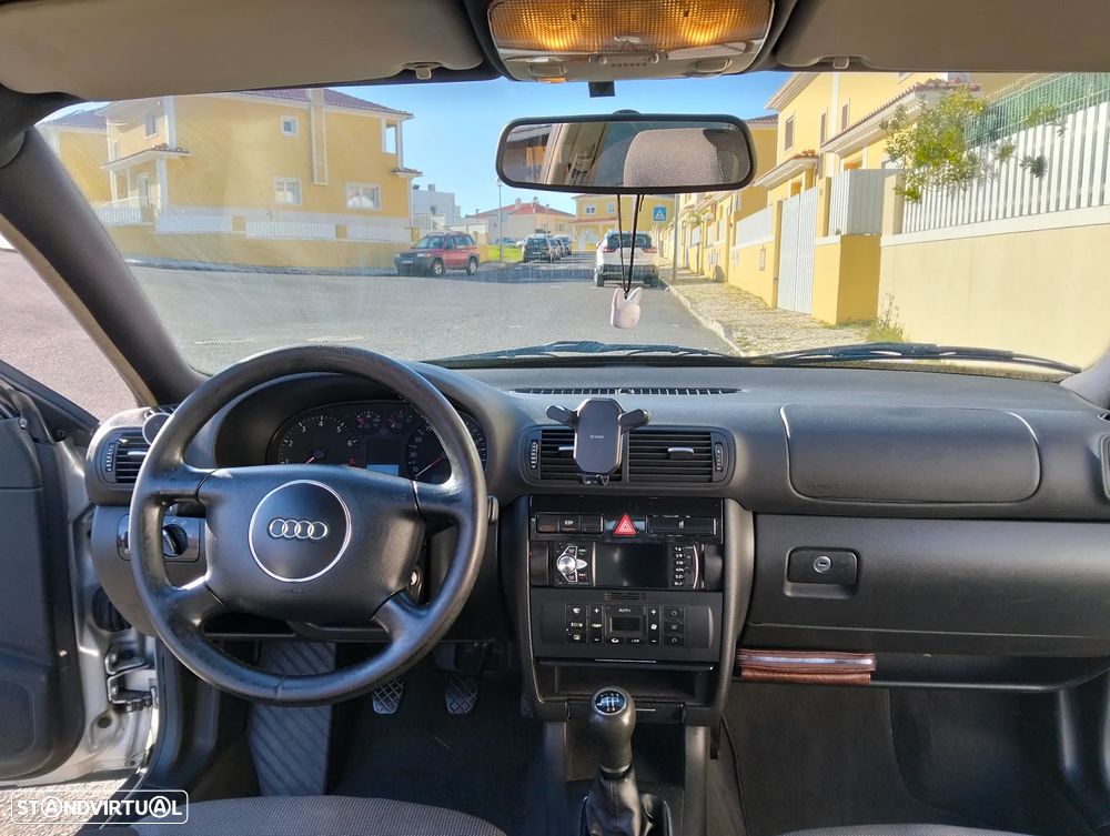 Audi A3 1.6 FSI Sport - 6