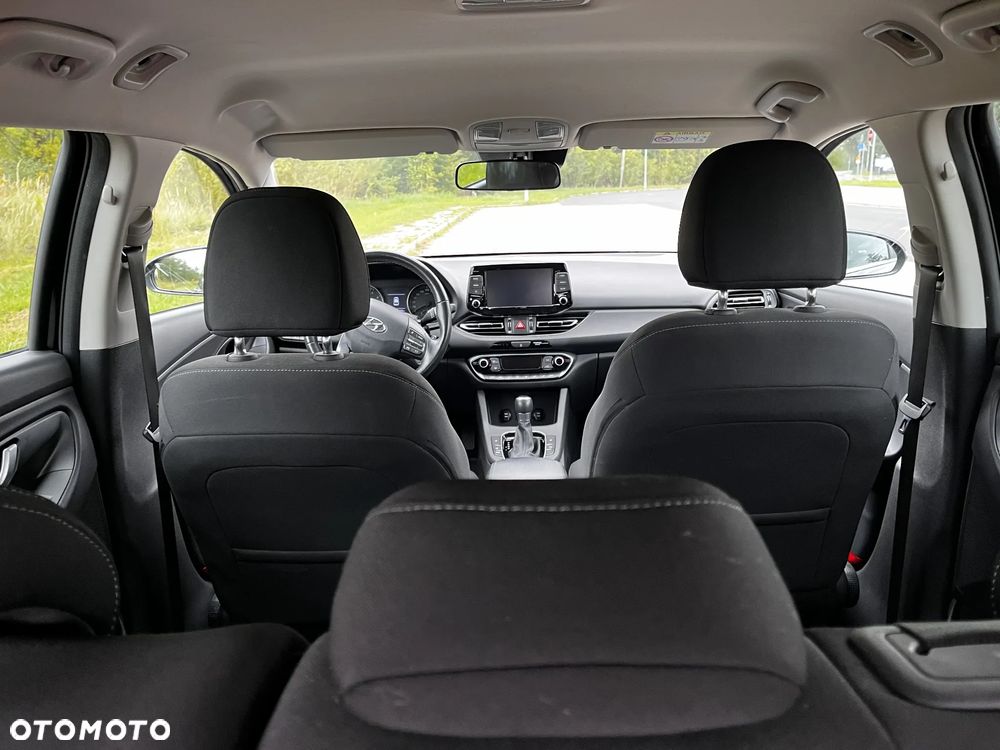 Hyundai i30 1.0 T-GDI Smart DCT - 11