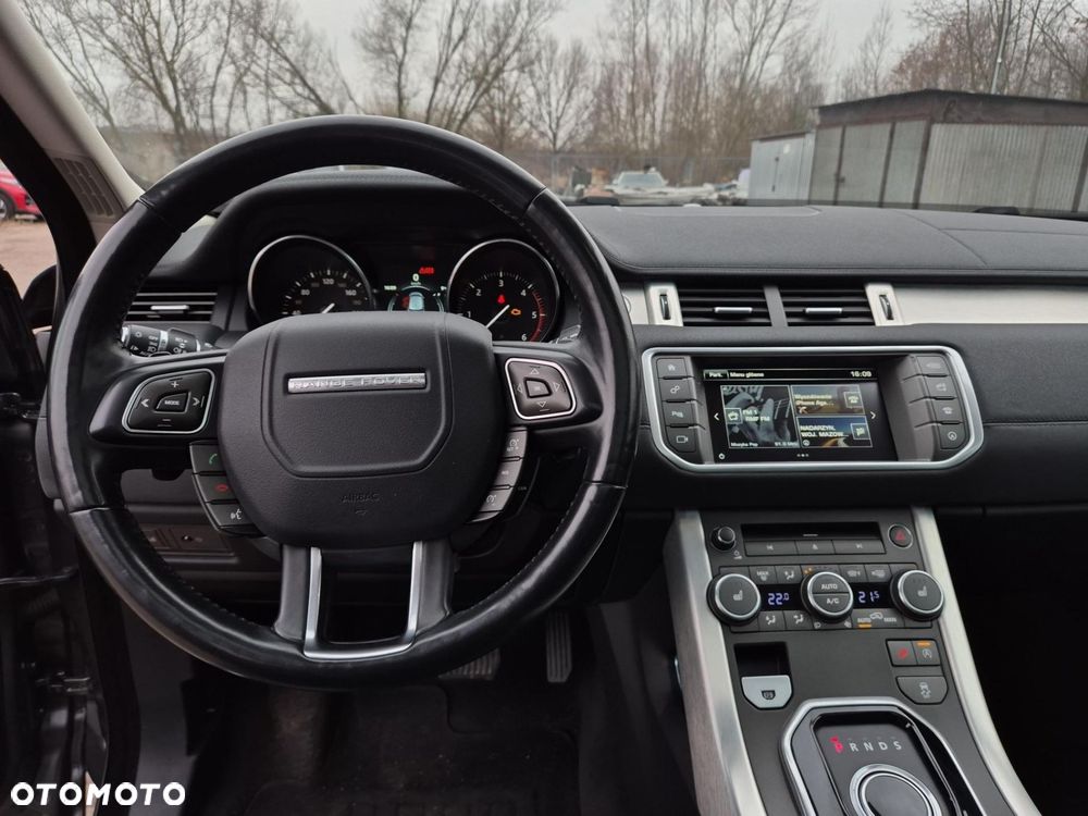 Land Rover Range Rover Evoque - 13