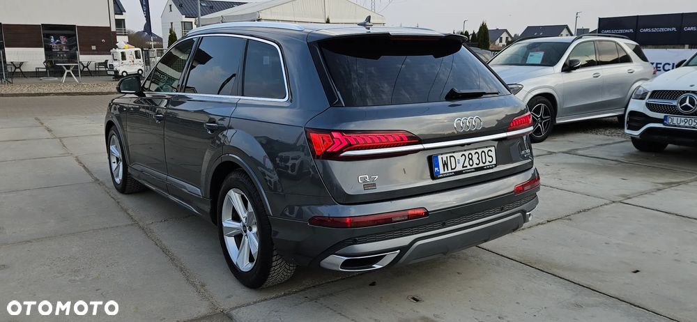 Audi Q7 - 8