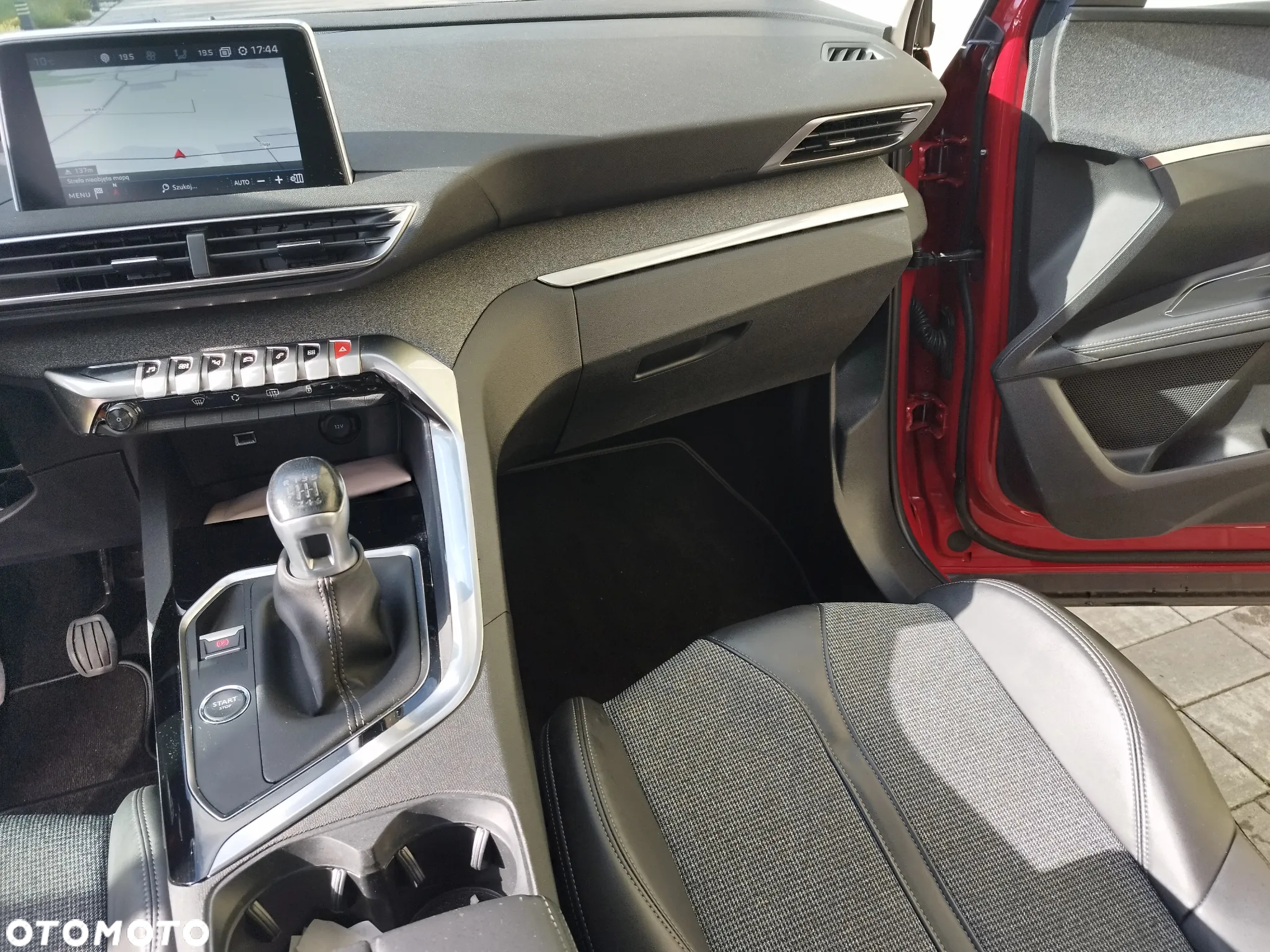 Peugeot 3008 PureTech 130 Stop & Start Allure - 15
