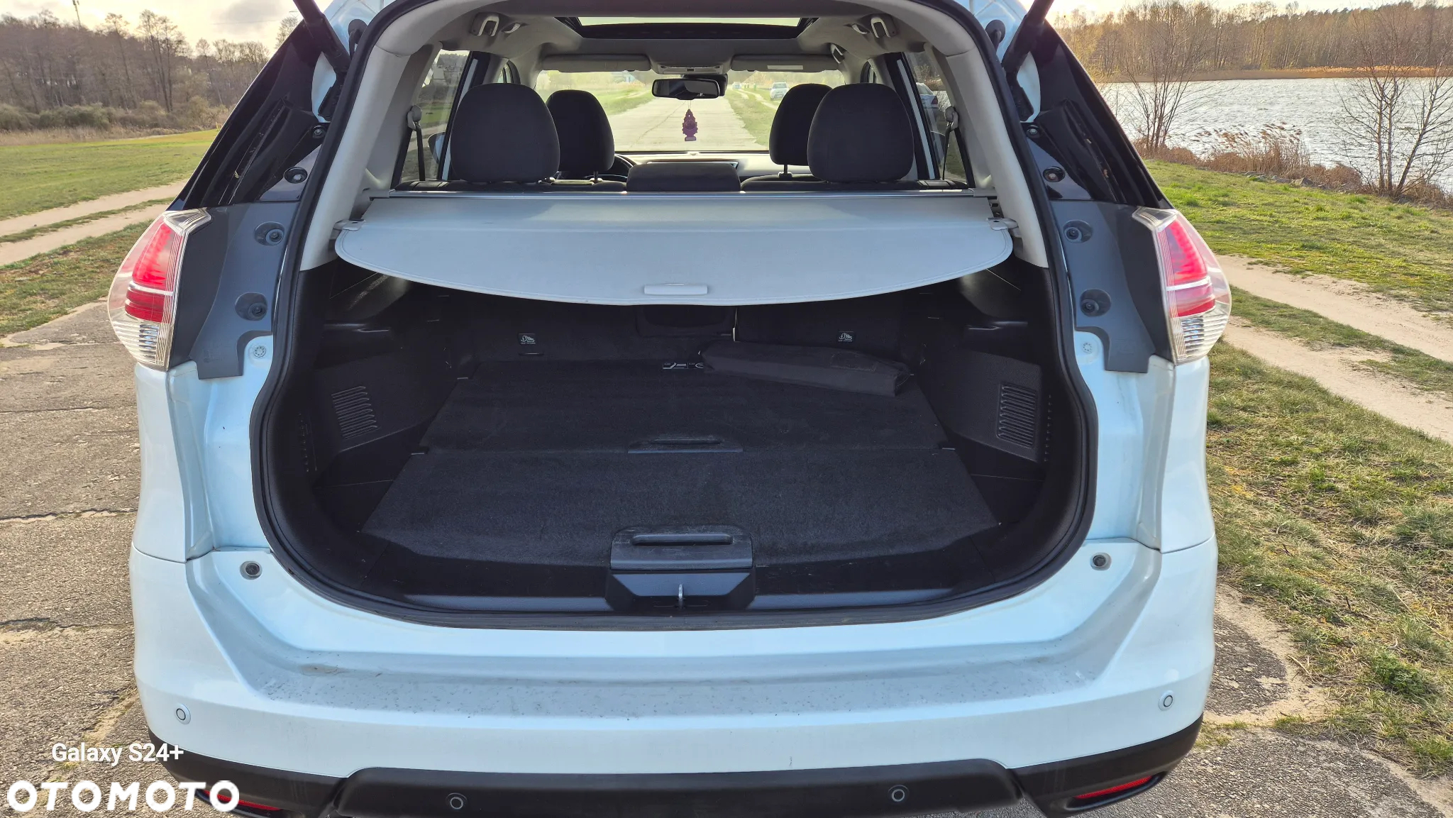 Nissan X-Trail 1.6 DCi N-Connecta 2WD - 11