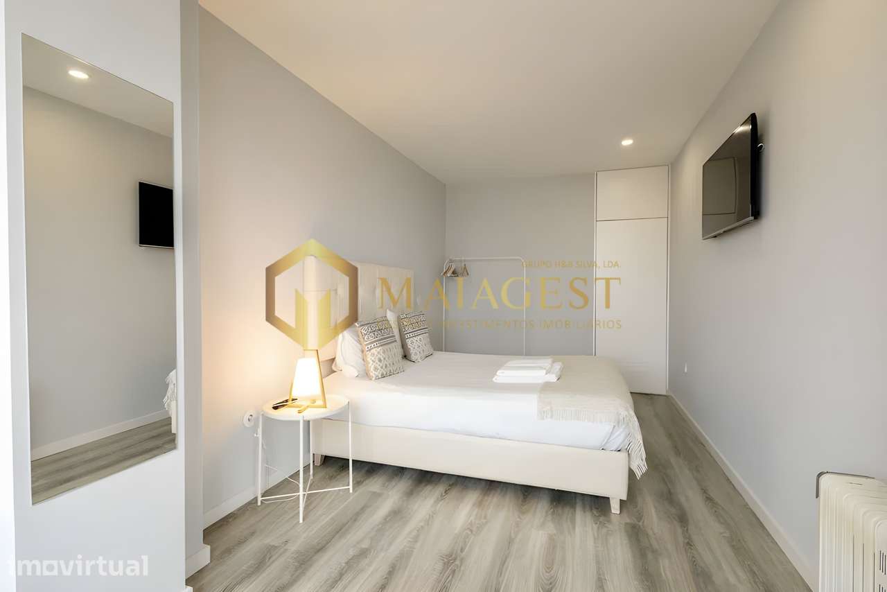 Apartamento T3 convertido em T1 + T2 com elevada rentabilidade - Grande imagem: 4/12
