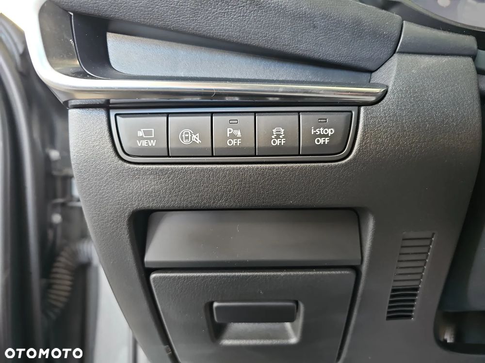 Mazda 3 2.0 mHEV Exclusive Line - 24