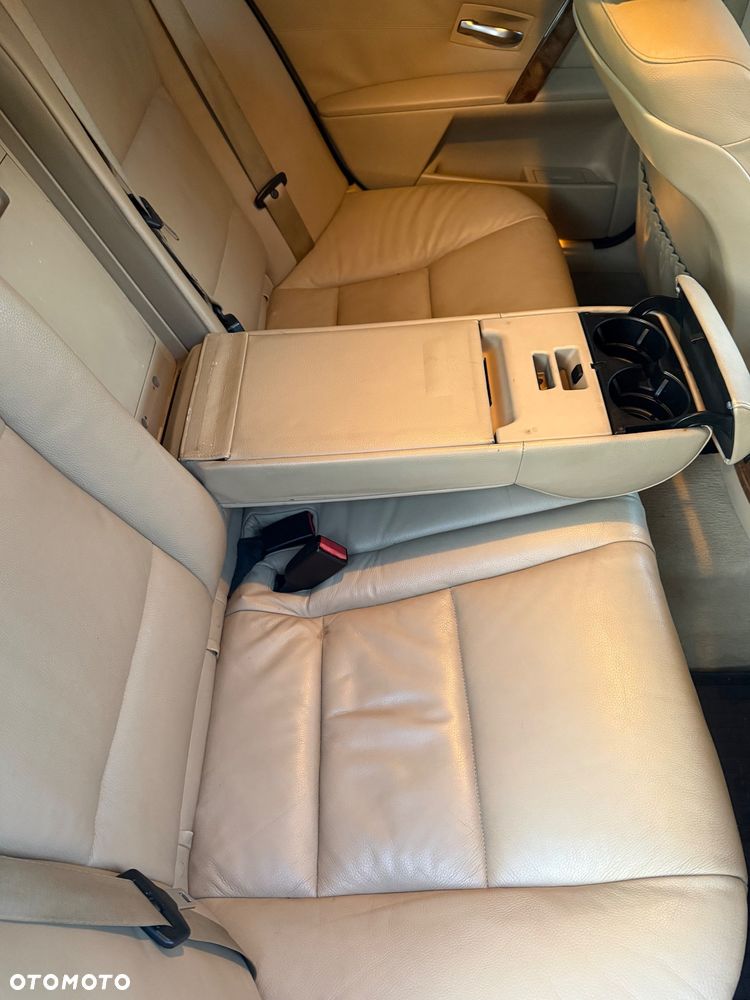 BMW Seria 5 - 11