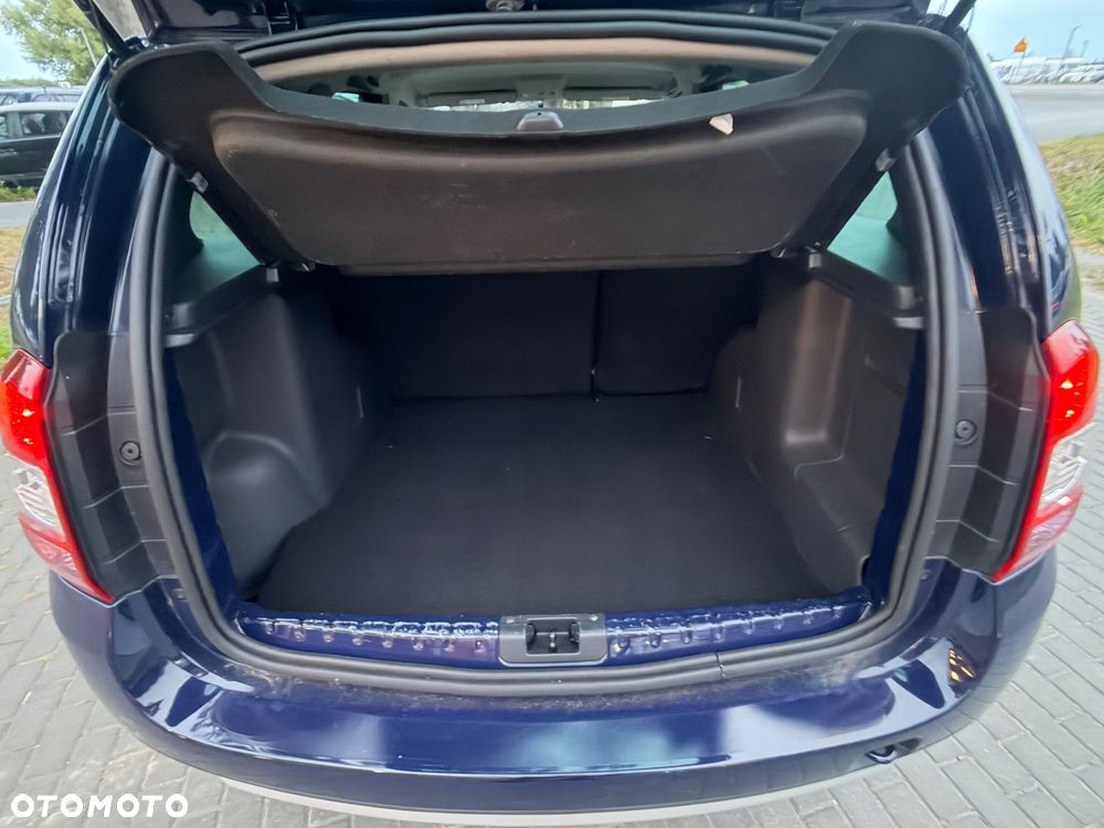 Dacia Duster 1.6 SCe Access S&S - 15