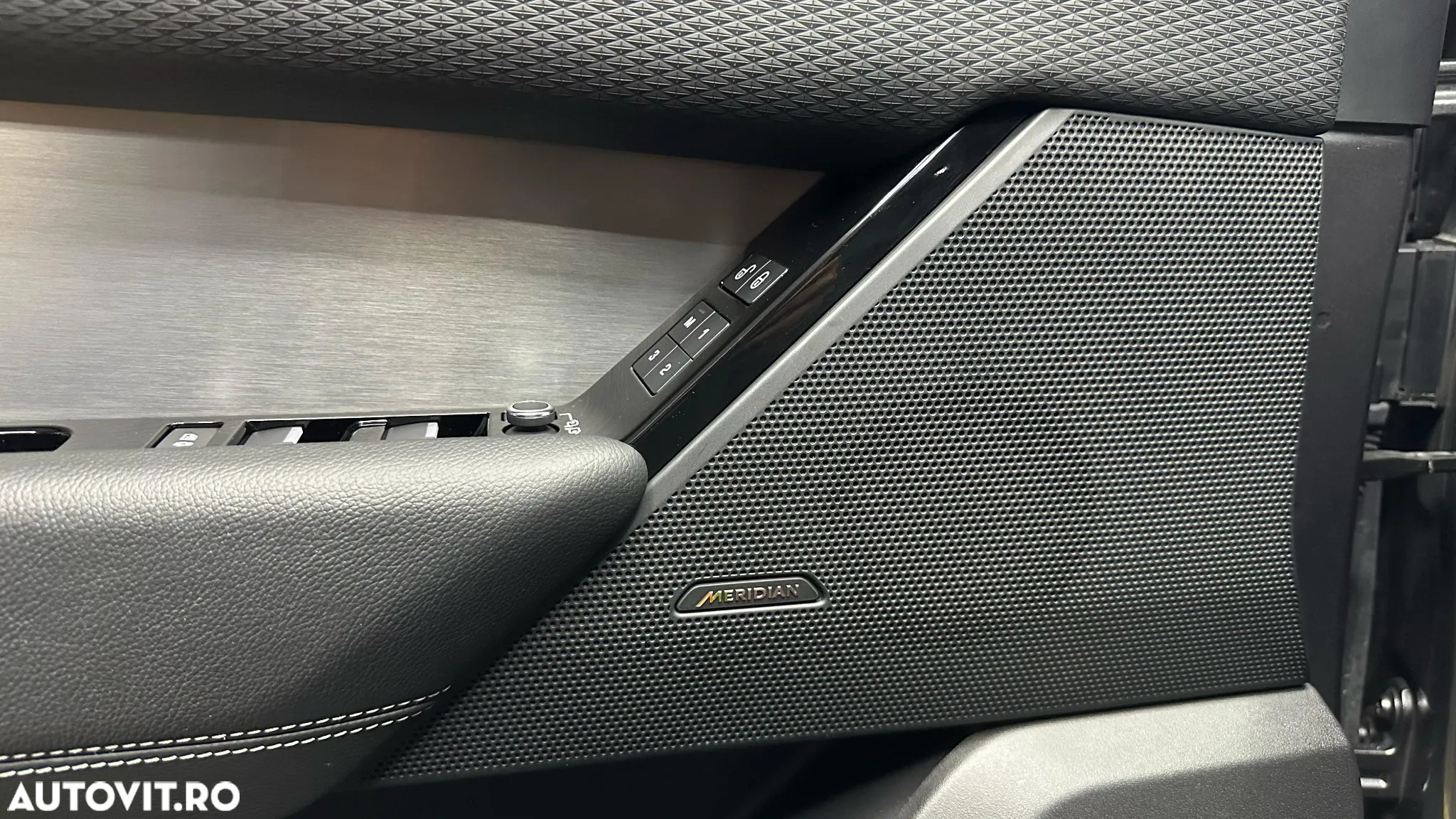 Land Rover Range Rover Velar 2.0 R-Dynamic S - 23