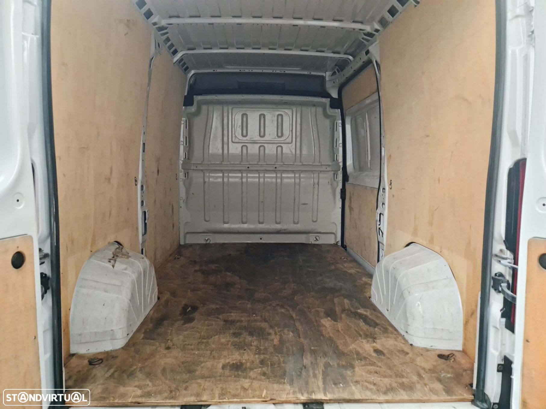 Peugeot Boxer 2.2 BlueHDi 333 L2 CD - 12
