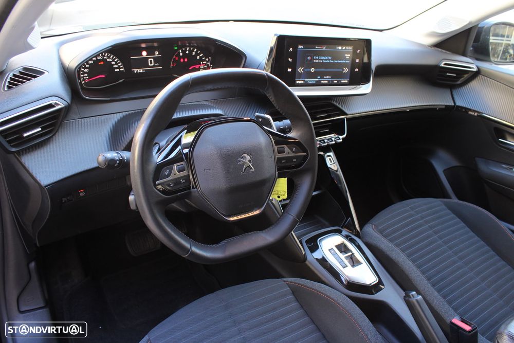 Peugeot 208 PureTech 100 EAT8 Active - 8