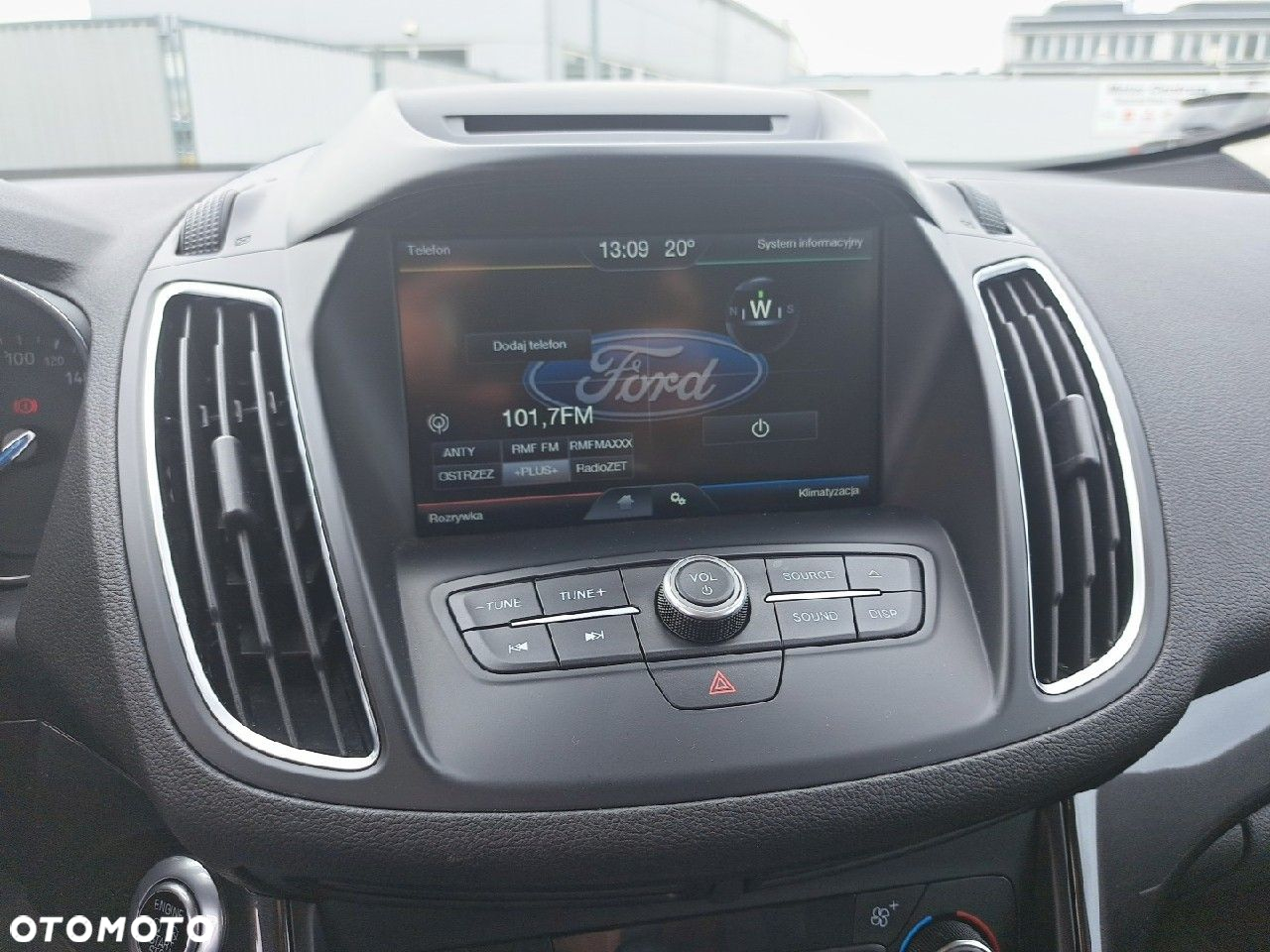 Ford C-MAX 1.5 EcoBoost Titanium ASS - 20