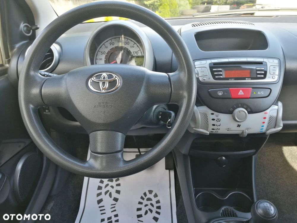 Toyota Aygo 1.0 VVT-i Luna EU5 - 20