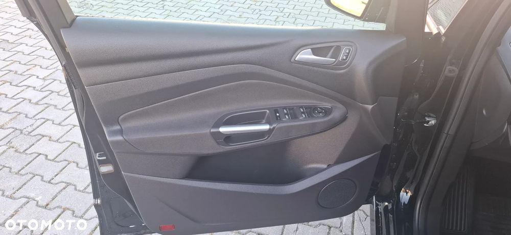 Ford C-MAX - 19