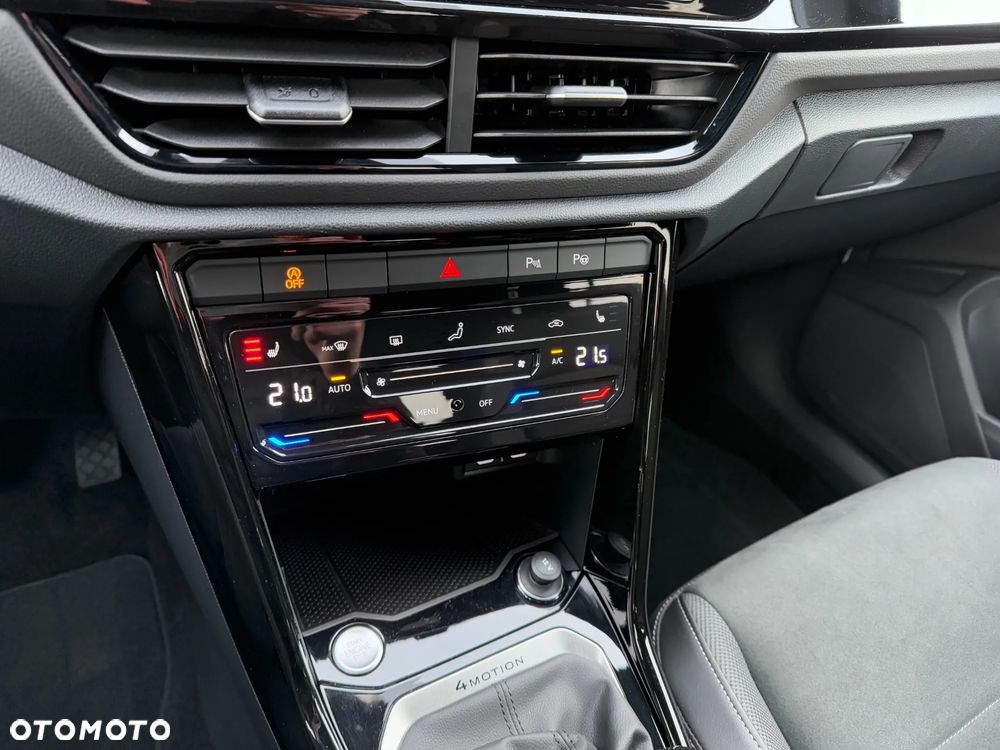 Volkswagen T-Roc 2.0 TSI 4Motion Style DSG - 17