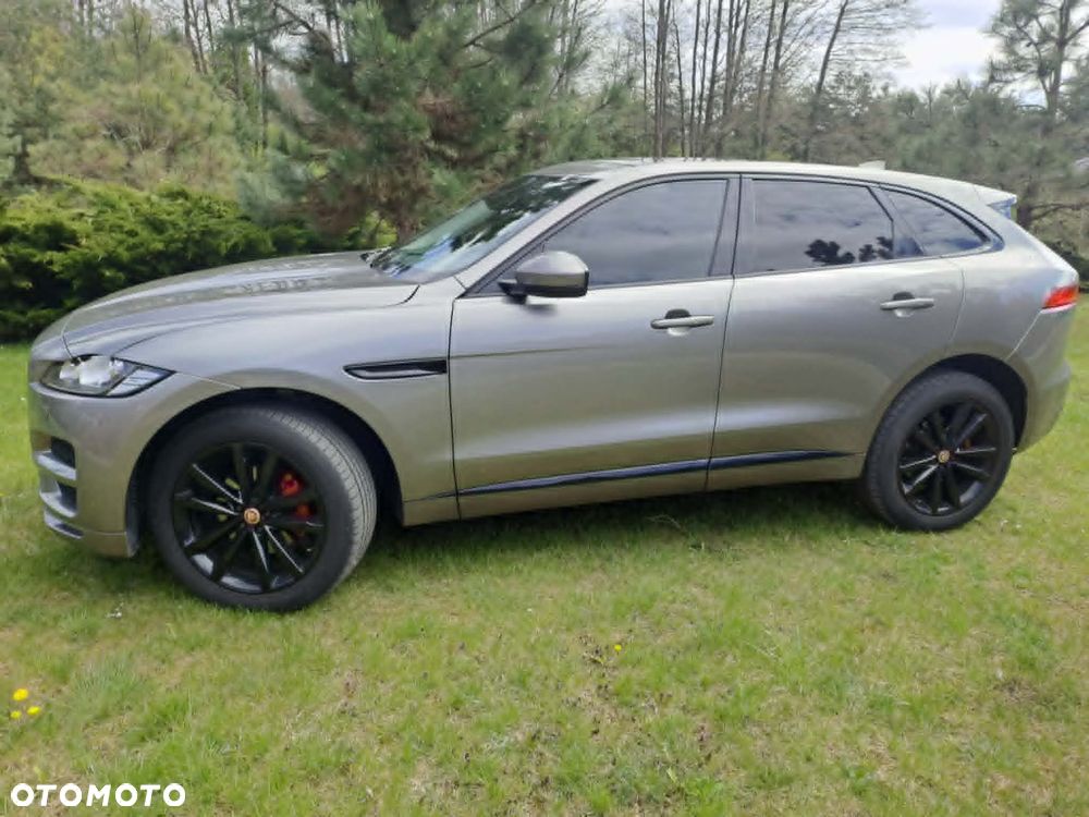 Jaguar F-Pace 30t AWD Prestige - 5