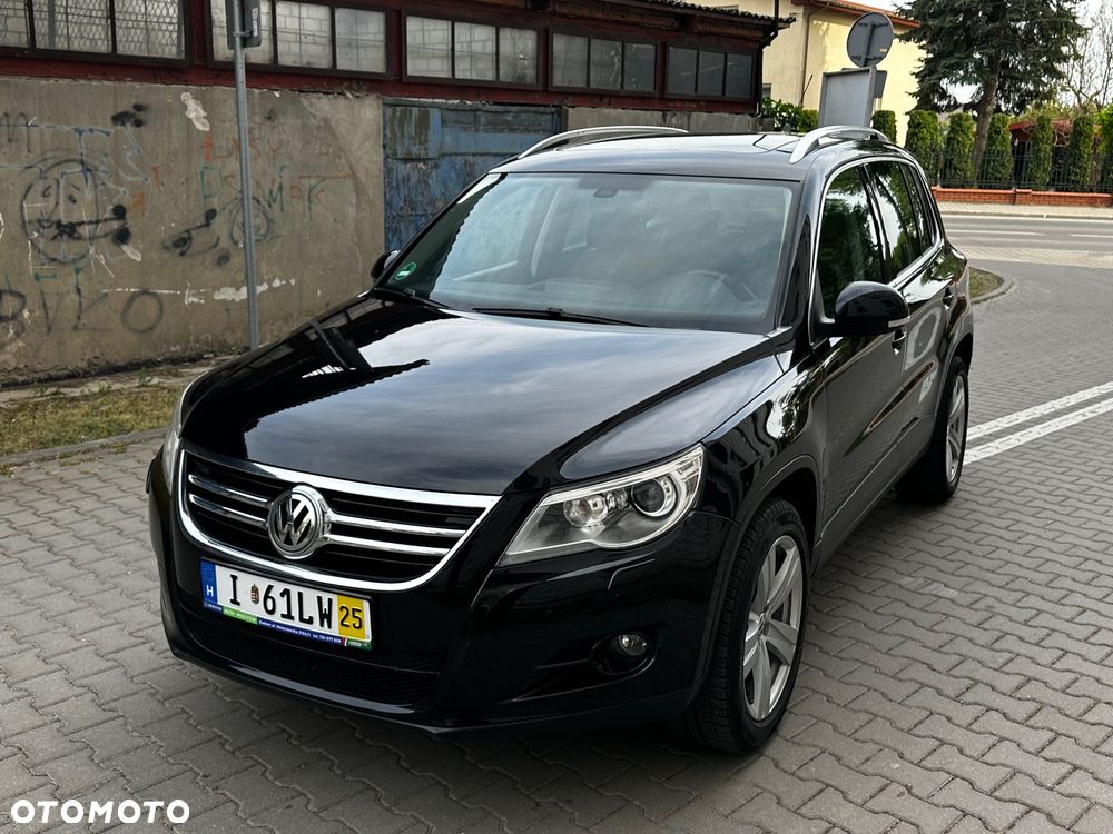 Volkswagen Tiguan 1.4 TSI BlueMotion Technology Exclusive - 1
