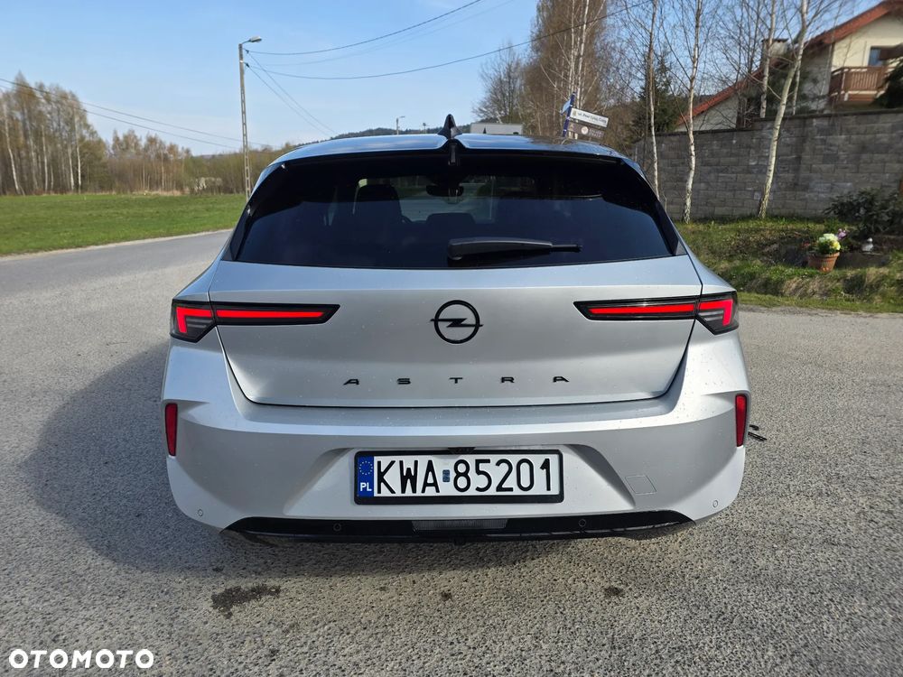 Opel Astra 1.2 Turbo Automatik GS - 4